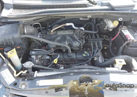 2008 Chrysler Town & Country Touring из США, поврежденный, VIN 2A8HR54P88R611708